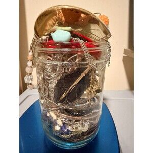 1 lb Wearable Mixed Jewelry Lot Earrings Necklaces Bracelets Rings 20+ pcs